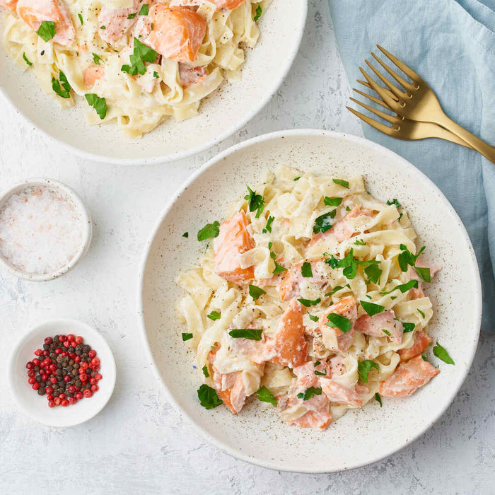 Creamy Dill & Garlic Powder Salmon Pasta